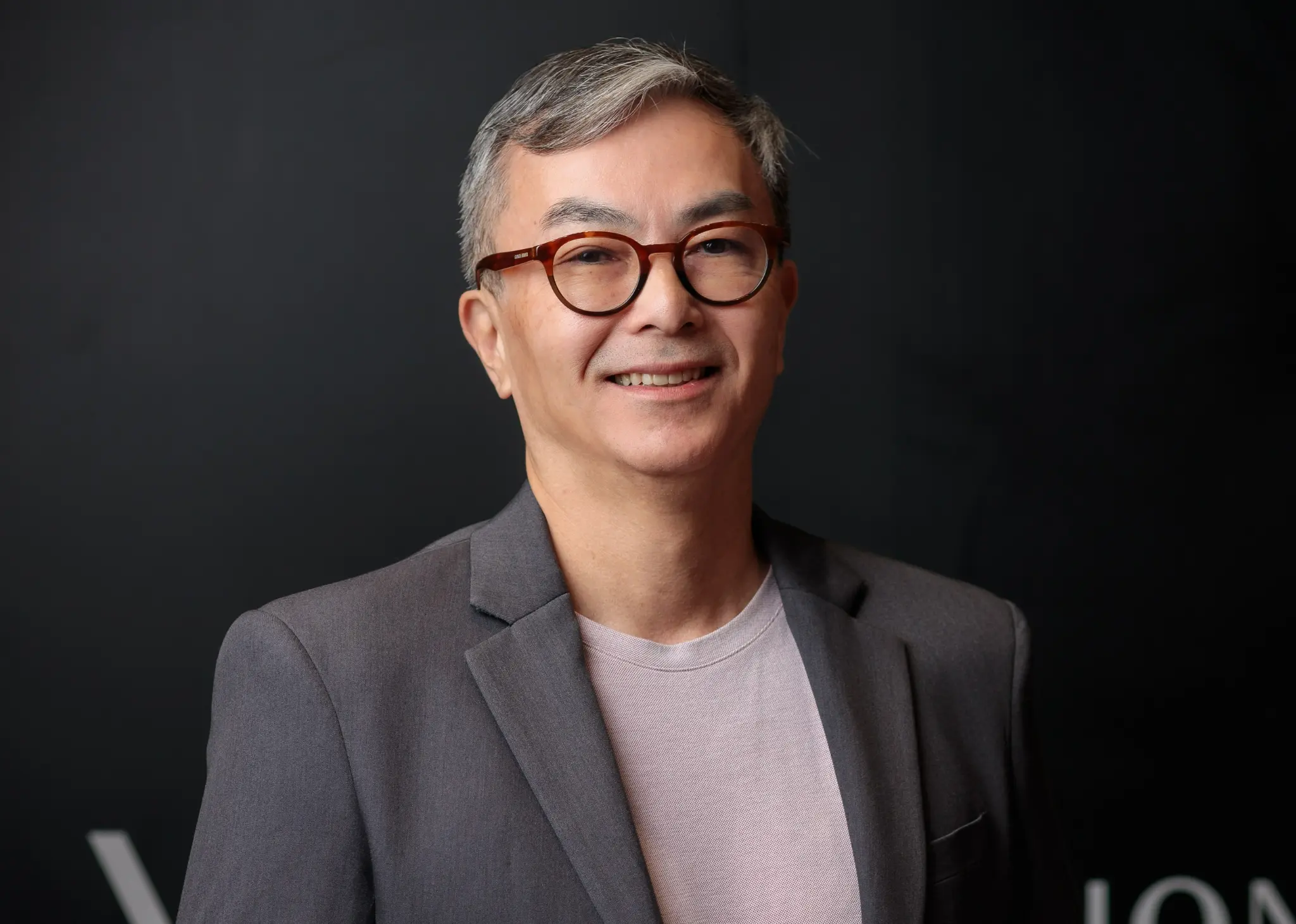 Carlos Oshiro